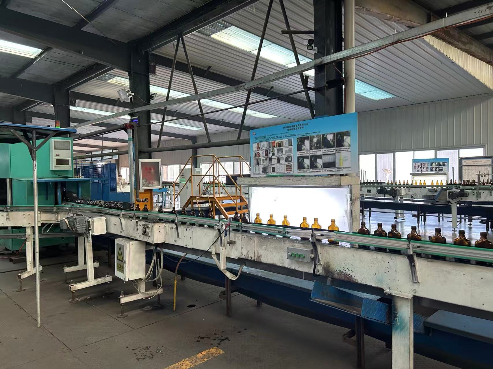 Strong Production Capacity & Strict Quality Control 1